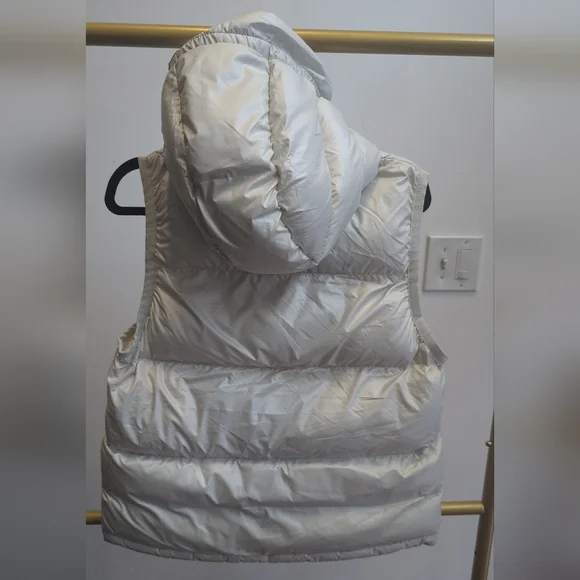 Nike Kid's White Therma Fit Puffer Vest Size Large NWOT